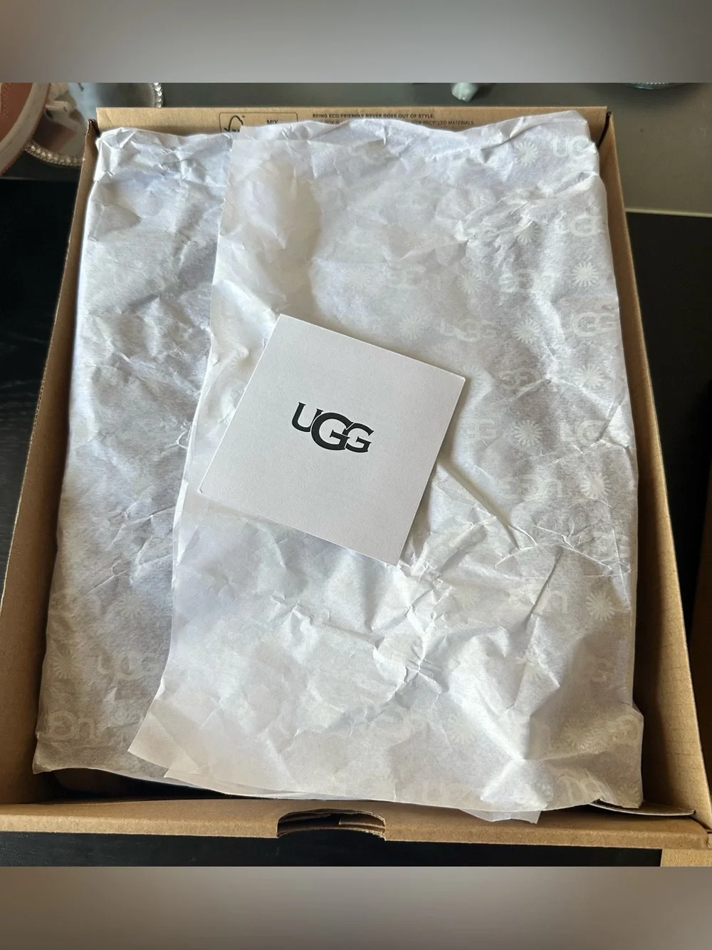UGG classic neumel